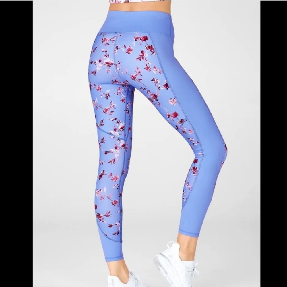 Fabletics 2pc 3x Active Wear - image 5